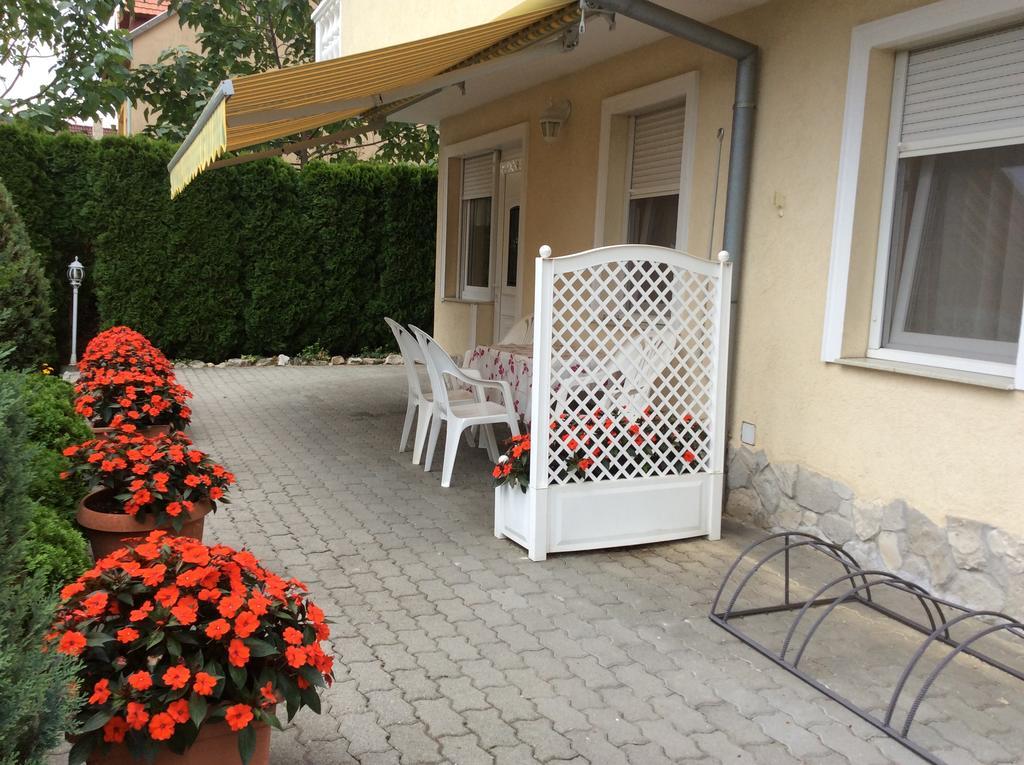 Jozsef Apartments House Zalakaros Exteriör bild